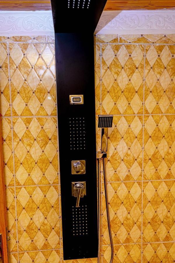 Naiveli-Palm Appartement Meuble Sobre Et Chic Douala Kültér fotó